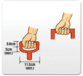 손잡이가 있는 물체는 손 전체를 이용해서 잡도록 한다